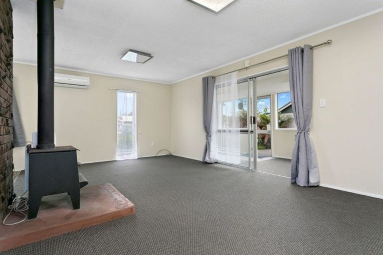 Photo of property in 188 Shakespeare Street, Leamington, Cambridge, 3432