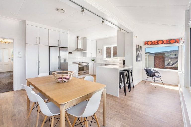 Photo of property in 422 Highgate, Roslyn, Dunedin, 9010