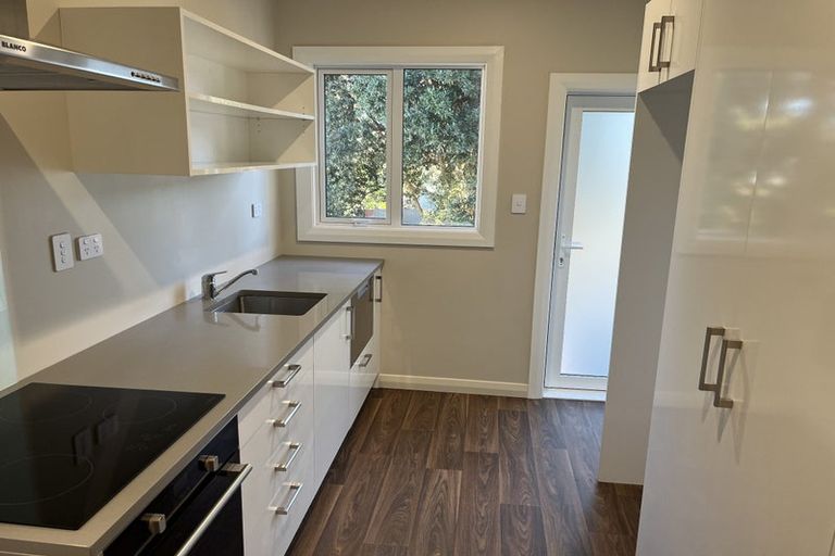 Photo of property in 3/133-135 Cuba Street, Petone, Lower Hutt, 5012