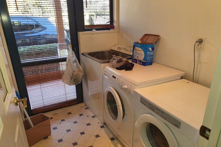 Photo of property in 18a Mclellan Place, Ilam, Christchurch, 8041