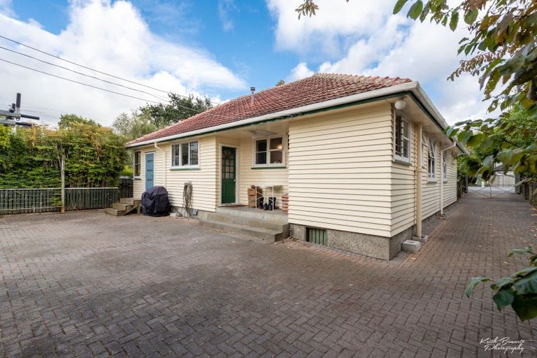 Photo of property in 354 Fergusson Drive, Heretaunga, Upper Hutt, 5018