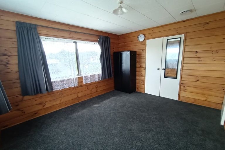 Photo of property in 38 Jackson Terrace, Ranui, Porirua, 5024