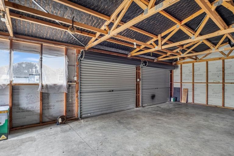 Photo of property in 17 Ngarimu Street, Roslyn, Palmerston North, 4414
