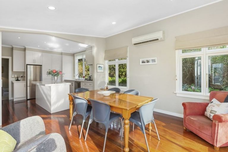 Photo of property in 14 Carnarvon Street, Belleknowes, Dunedin, 9011