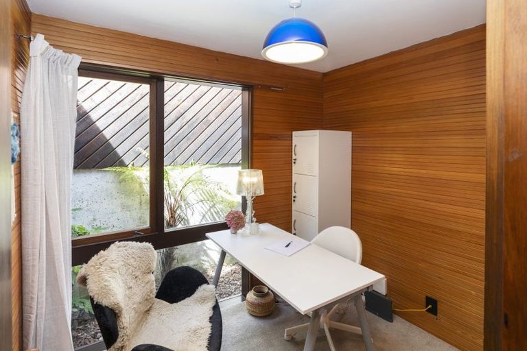 Photo of property in 28 Bengal Drive, Cashmere, Christchurch, 8022