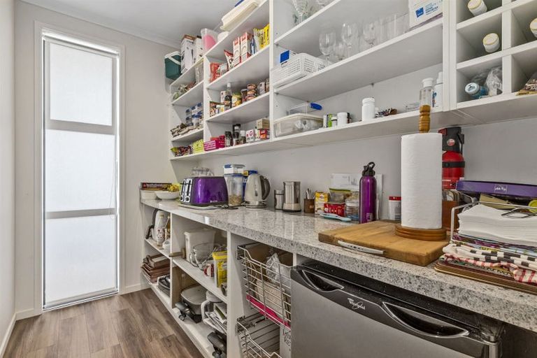 Photo of property in 6 Damien Place, Ohauiti, Tauranga, 3112