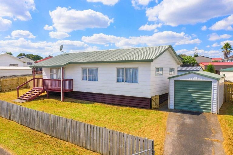 Photo of property in 7 Foxlaw Street, Randwick Park, Auckland, 2105