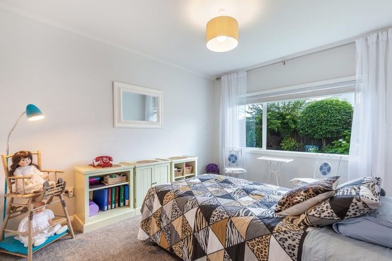 Photo of property in 17 Facilita Avenue, Wharewaka, Taupo, 3330