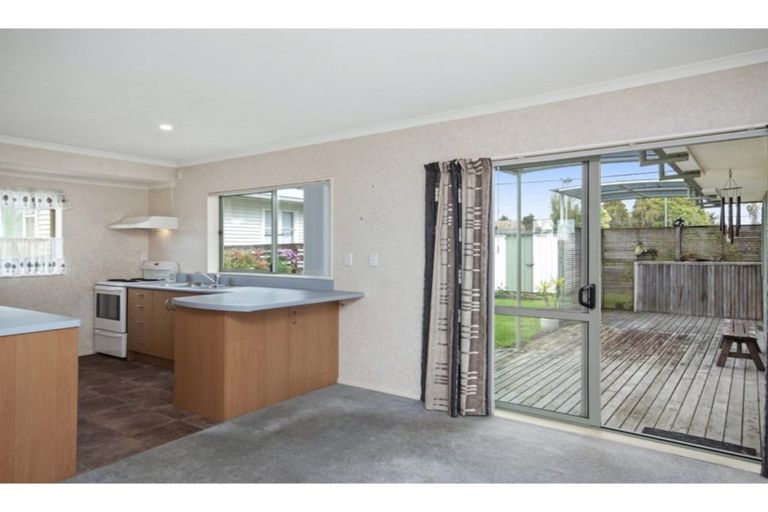 Photo of property in 13b Howden Street, Waiuku, 2123