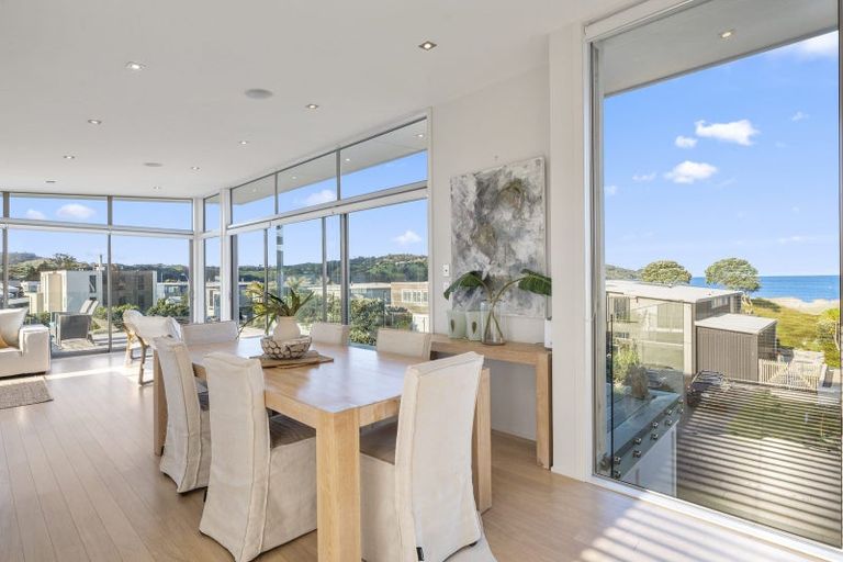 Photo of property in 27 Rita Way, Omaha, 0986