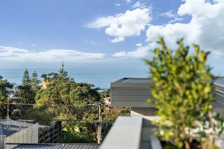 Photo of property in 68 Hebron Road, Waiake, Auckland, 0630