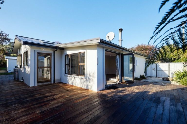 Photo of property in 87 South Bay Parade, South Bay, Kaikoura, 7300