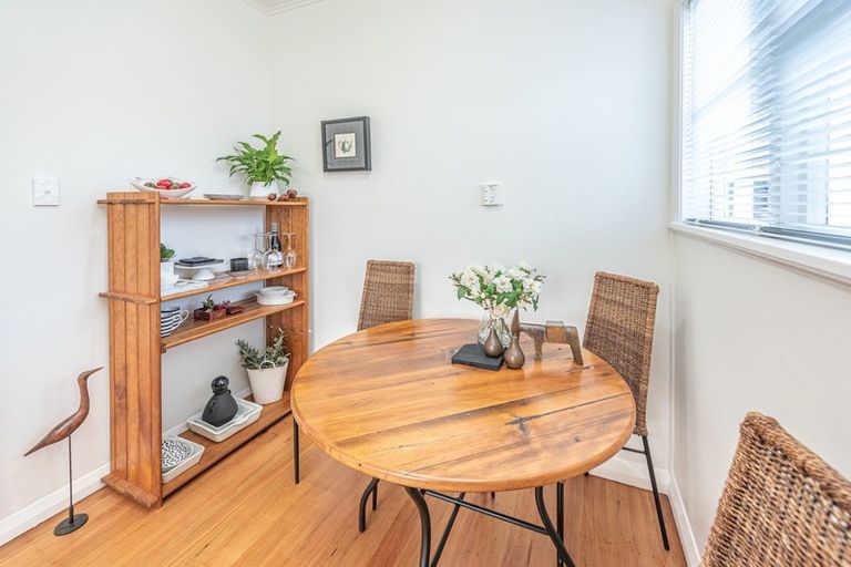 Photo of property in 17a Taranaki Street, Saint Johns Hill, Whanganui, 4501