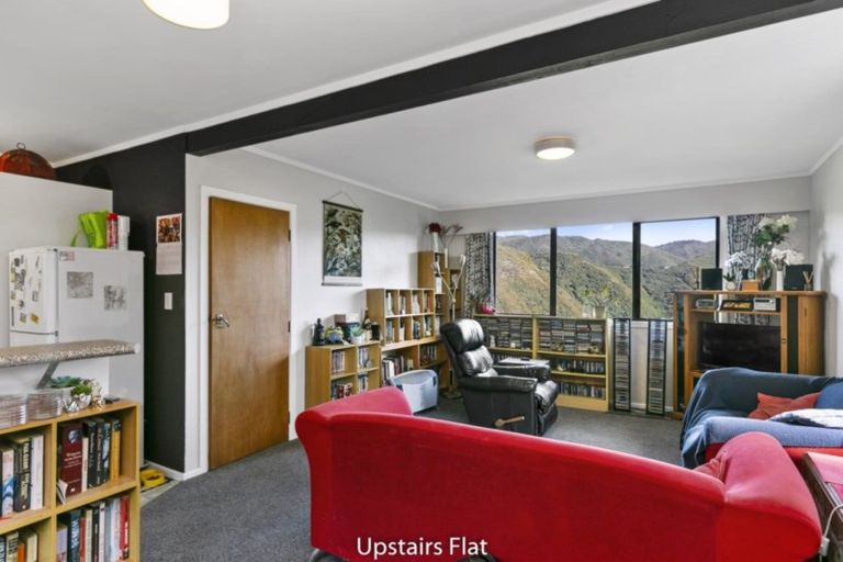 Photo of property in 6 Winnipeg Way, Kingston, Wellington, 6021