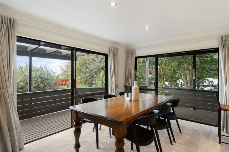 Photo of property in 29 Eastcliffe Road, Castor Bay, Auckland, 0620