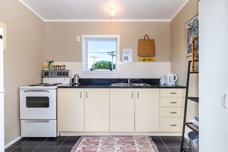 Photo of property in 18 Moana Crescent, Mangakino, 3421