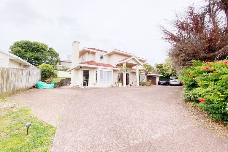Photo of property in 25 Bronte Place, Somerville, Auckland, 2014