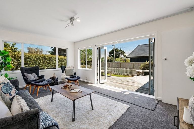 Photo of property in 85a Ladies Mile, Manly, Whangaparaoa, 0930