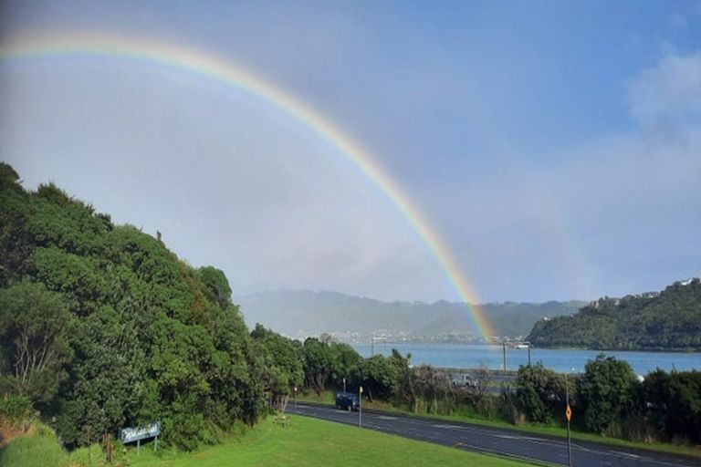 Photo of property in 1 Brora Crescent, Papakowhai, Porirua, 5024