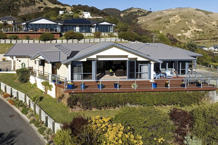 Photo of property in 18 Springlea Heights, Atawhai, Nelson, 7010