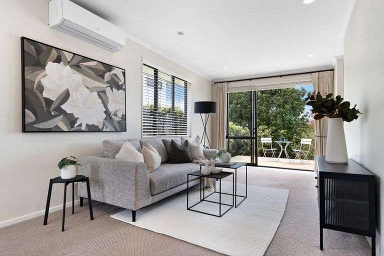 Photo of property in 73 Sunnybrae Road, Hillcrest, Auckland, 0627