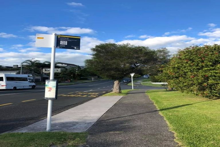 Photo of property in 7 Clovelly Road, Bucklands Beach, Auckland, 2012