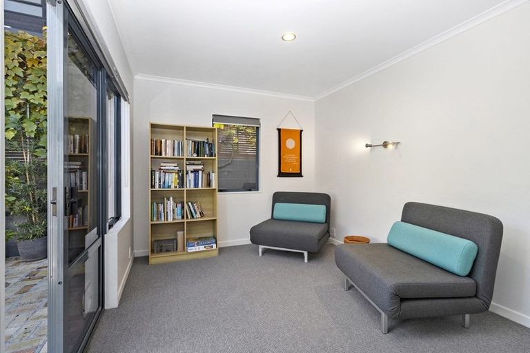 Photo of property in 112h Lake Road, Frankton, Hamilton, 3204