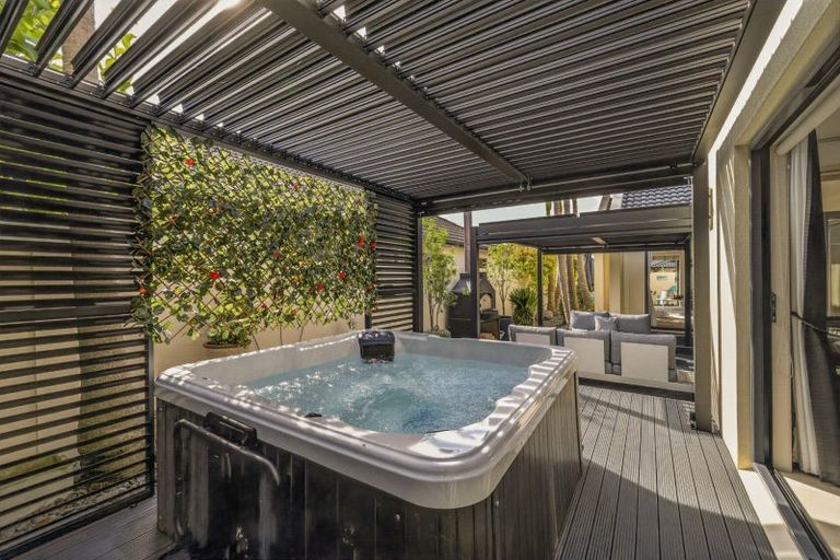 Photo of property in 8 Bucklands Crescent, Papamoa Beach, Papamoa, 3118