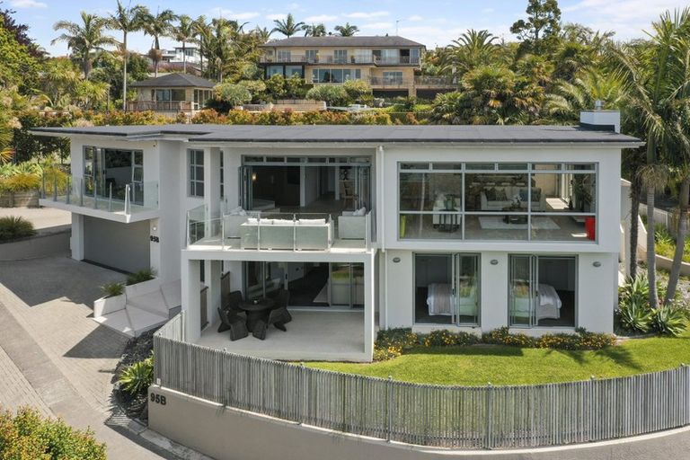 Photo of property in 95b Braemar Road, Castor Bay, Auckland, 0620