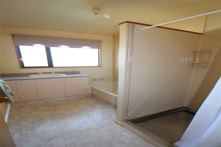 Photo of property in 2/42 Nile Street, Highfield, Timaru, 7910