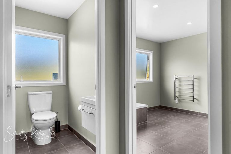 Photo of property in 918 Oneriri Road, Kaiwaka, 0573