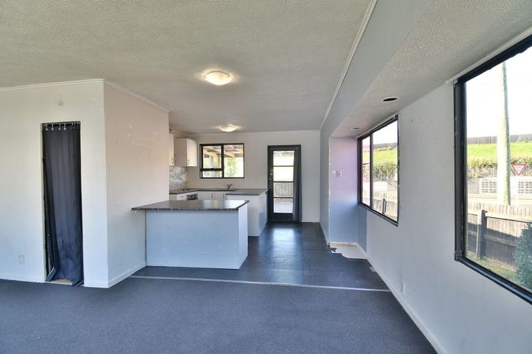 Photo of property in 96 South Road, The Glen, Dunedin, 9011