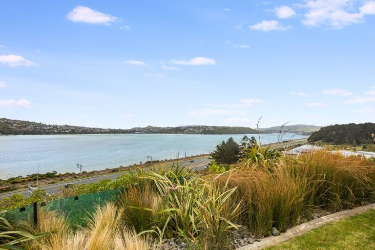 Photo of property in 15 Sue Dow Lane, Aotea, Porirua, 5024