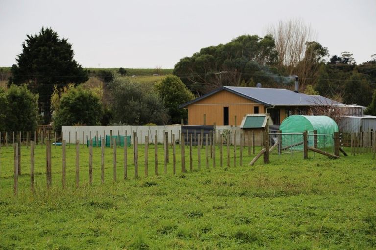 Photo of property in 40 Potts Road, Koputaroa, Levin, 5571