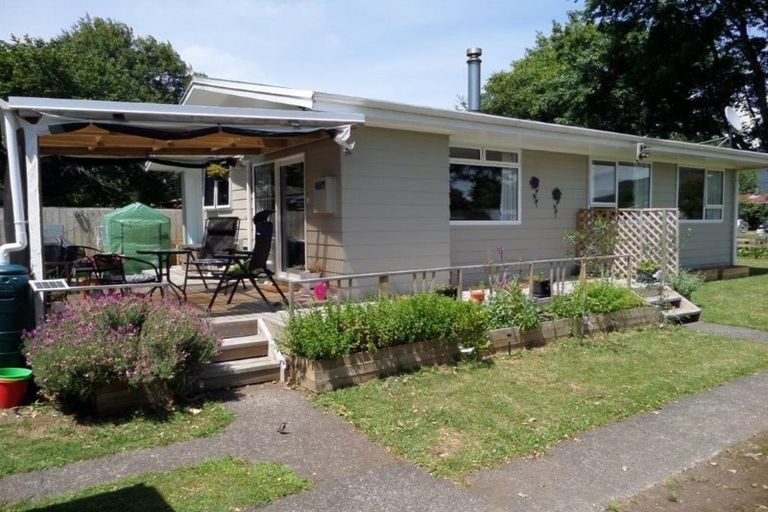 Photo of property in 4 Toi Grove, Turangi, 3334