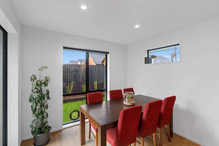 Photo of property in 19 Bamber Crescent, Halswell, Christchurch, 8025