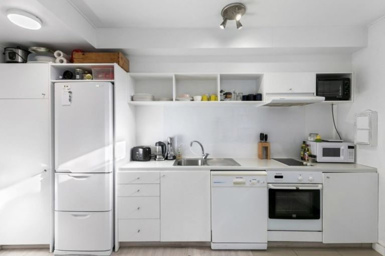 Photo of property in Hannahs Corner, 23/8 Leeds Street, Te Aro, Wellington, 6011