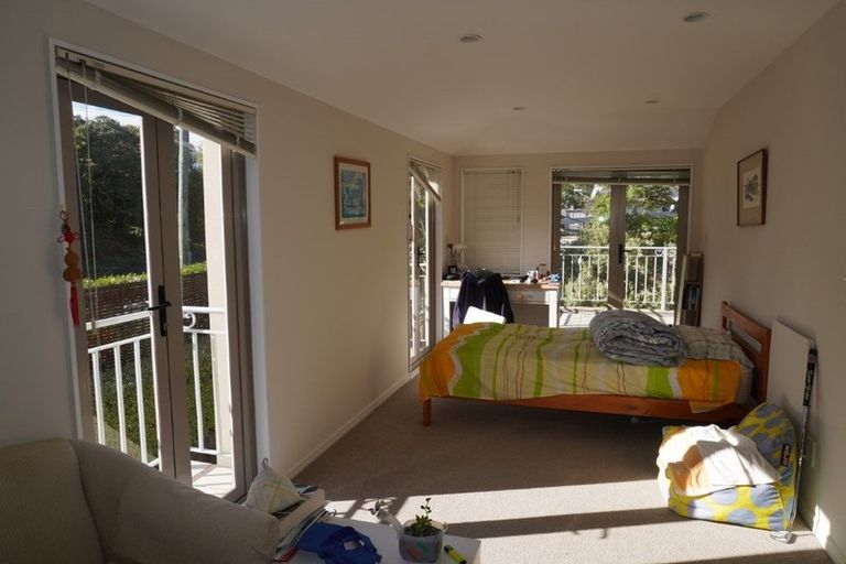 Photo of property in 1b Brighton Terrace, Mairangi Bay, Auckland, 0630