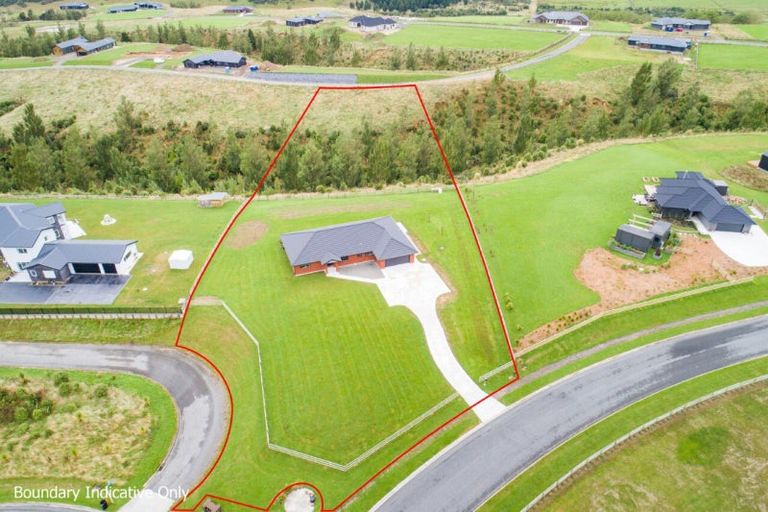 Photo of property in 117 Kingsdale Park Drive, Aokautere, Palmerston North, 4471