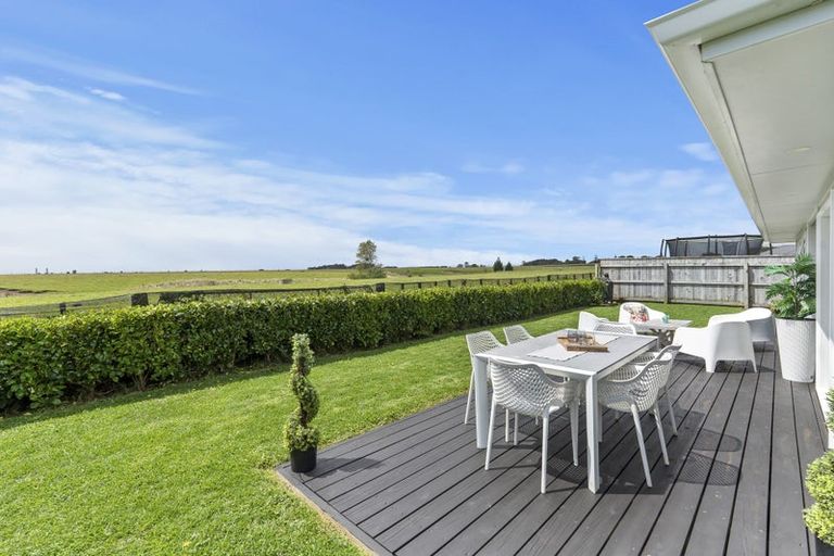 Photo of property in 31 Aratapu Street, Waitara, 4320