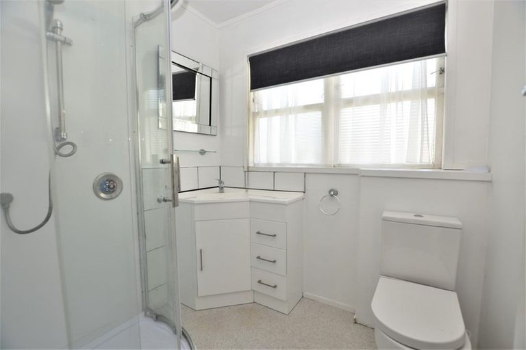 Photo of property in 5b Kotare Street, Hilltop, Taupo, 3330