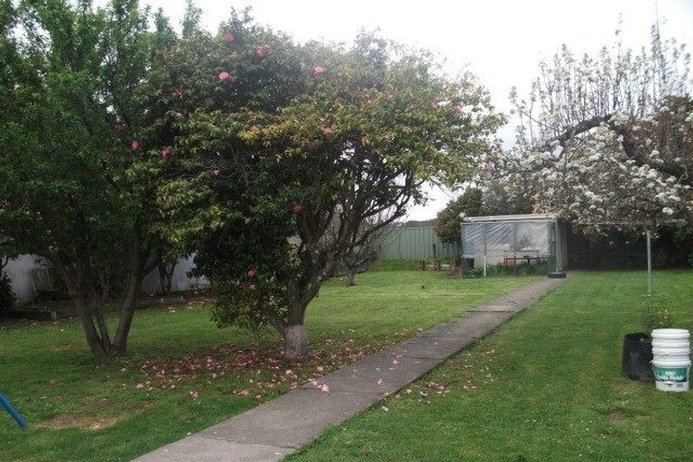 Photo of property in 54 Lane Street, Wallaceville, Upper Hutt, 5018
