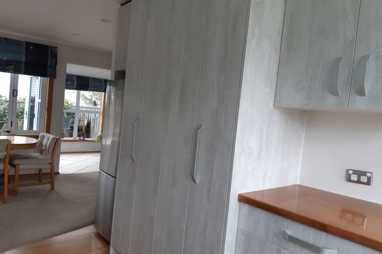 Photo of property in 79 Bayly Road, Blagdon, New Plymouth, 4310