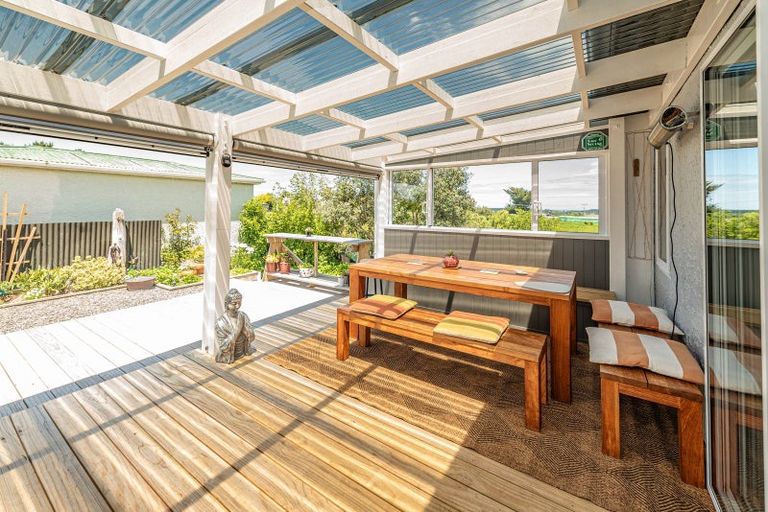 Photo of property in 12 Toro Street, Durie Hill, Whanganui, 4500