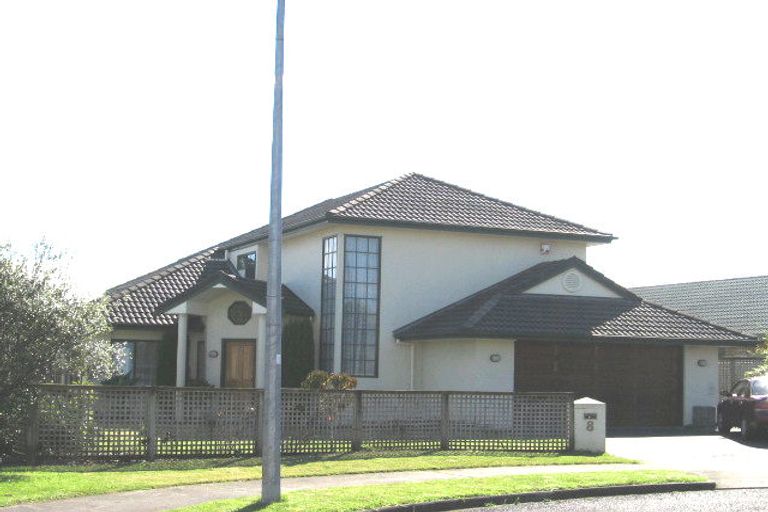 Photo of property in 8 Auden Close, Somerville, Auckland, 2014