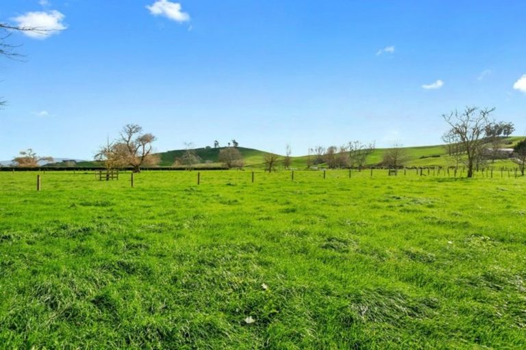 Photo of property in 812 Roto O Rangi Road, Rotoorangi, Cambridge, 3495