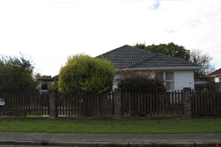 Photo of property in 154 Vagues Road, Northcote, Christchurch, 8052