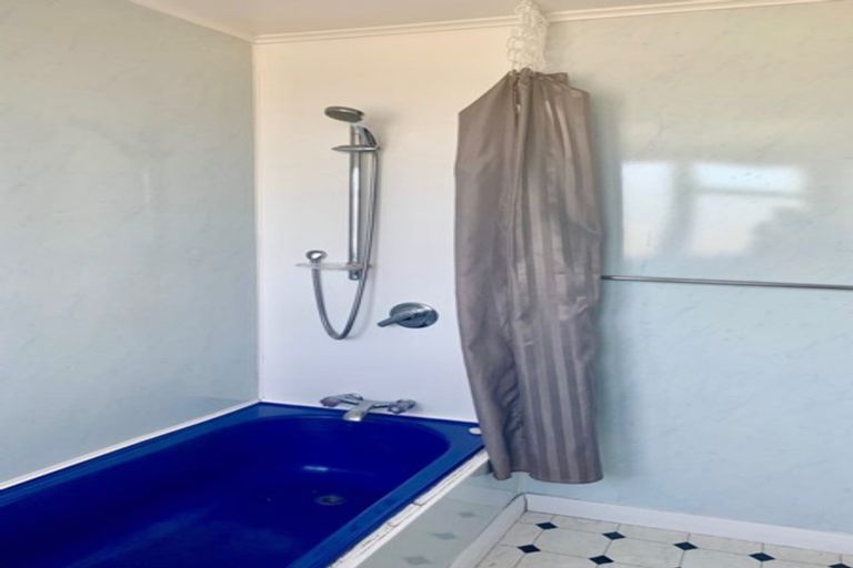Photo of property in 11 Lincoln Street, Halfway Bush, Dunedin, 9010
