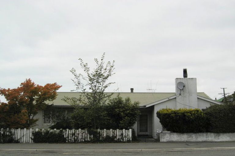 Photo of property in 20 College Road, Parkside, Timaru, 7910