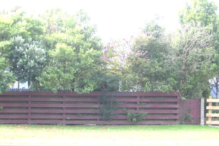 Photo of property in 109 Swanson Road, Henderson, Auckland, 0610